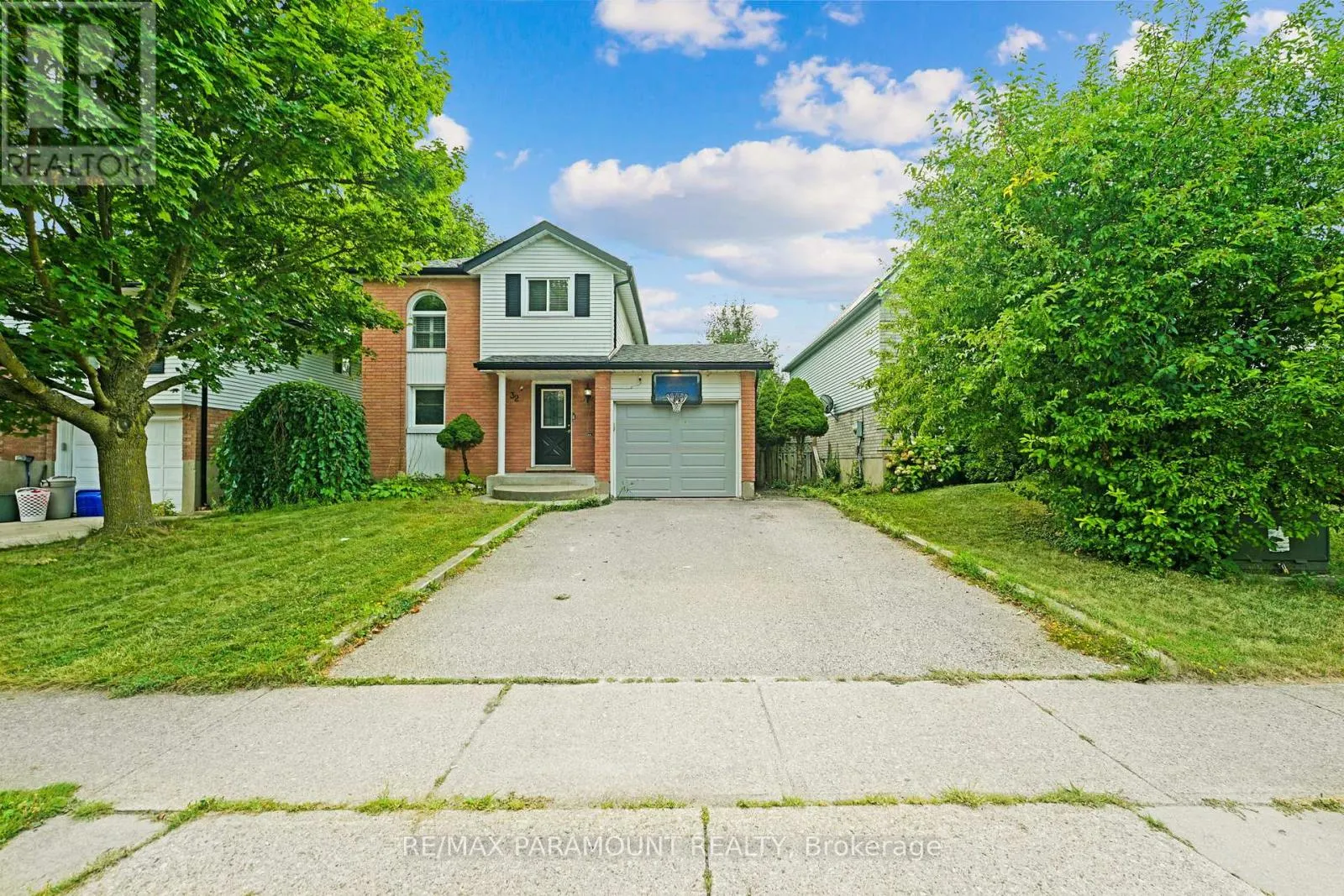 32 ENFIELD DRIVE