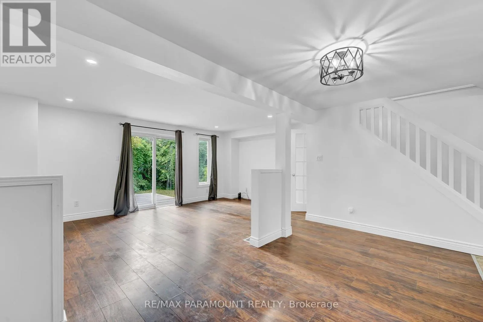 32 ENFIELD DRIVE