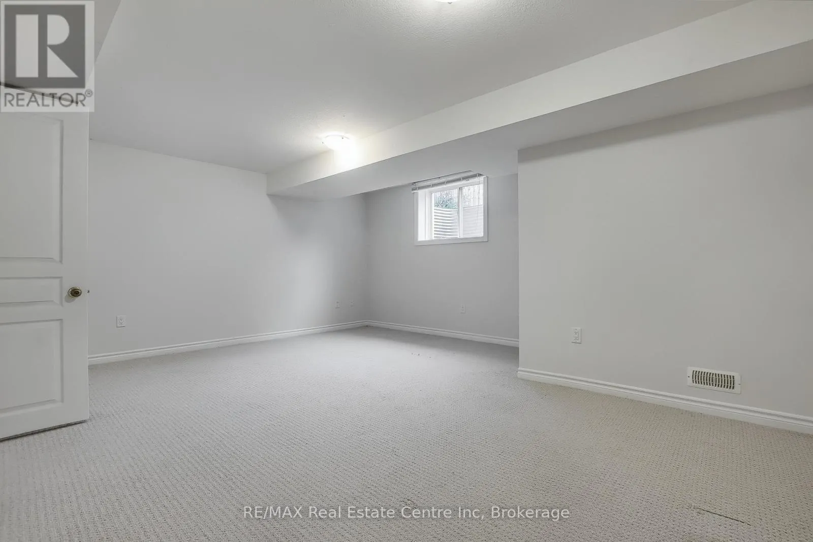 35 REVELL DRIVE
