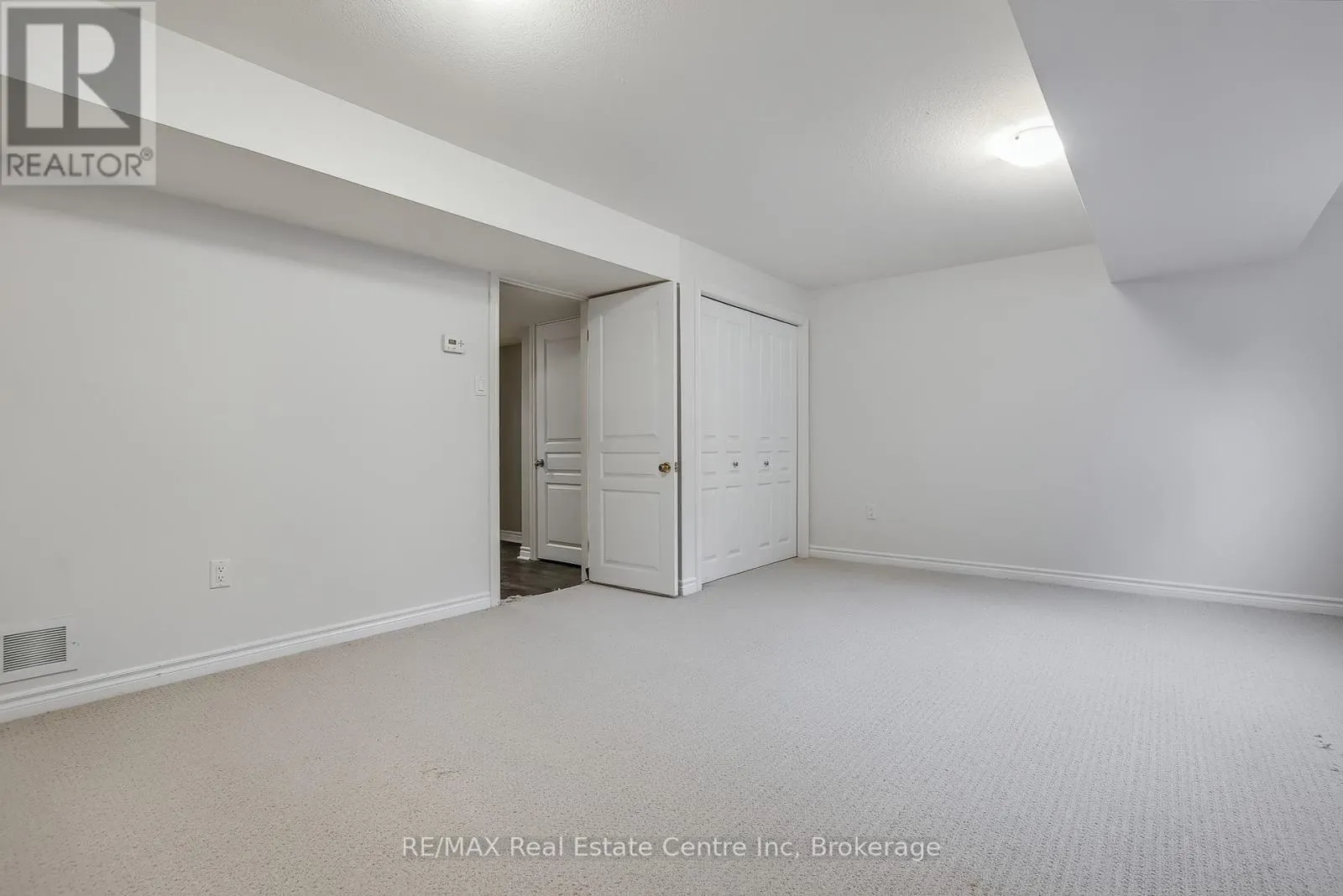 35 REVELL DRIVE