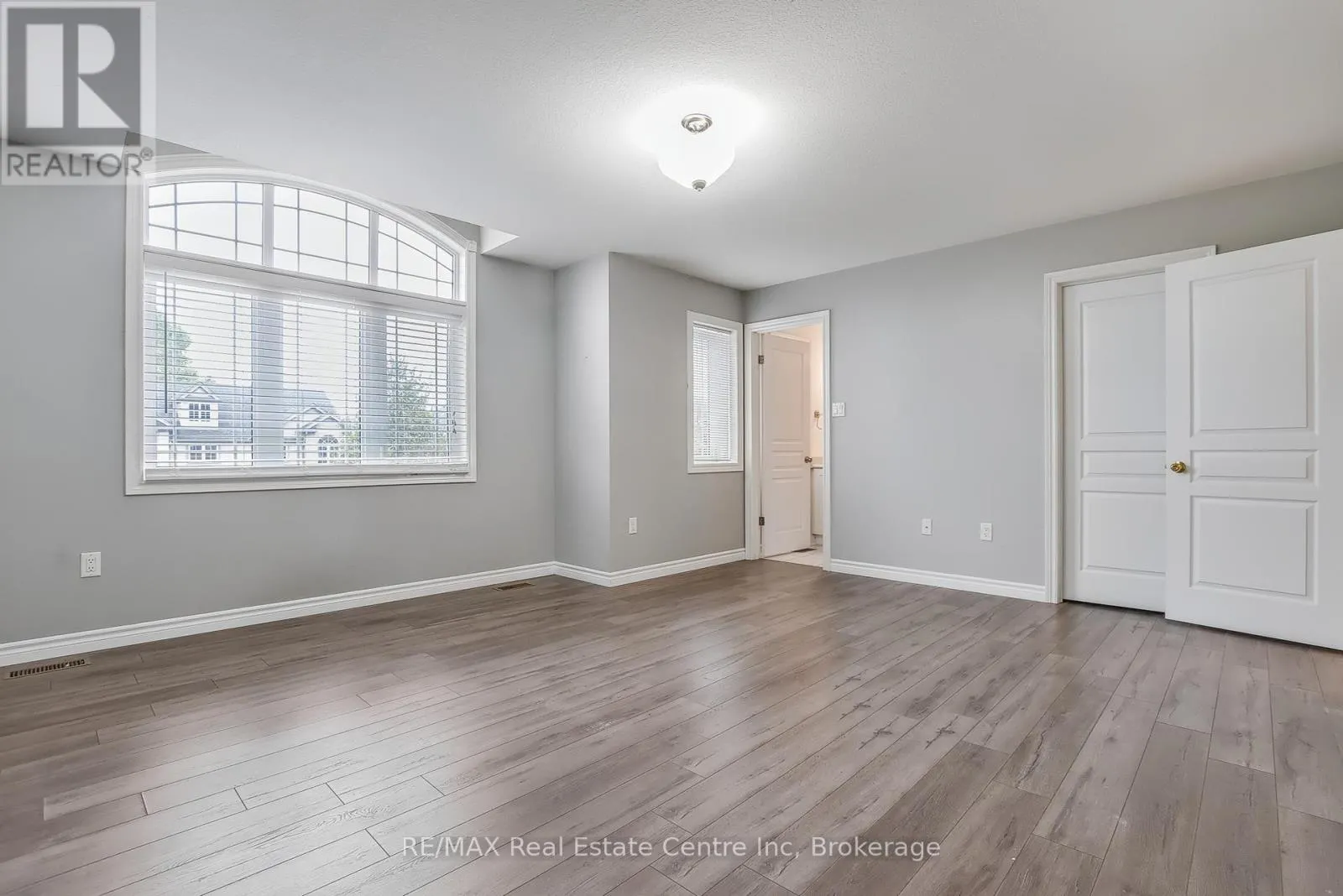 35 REVELL DRIVE