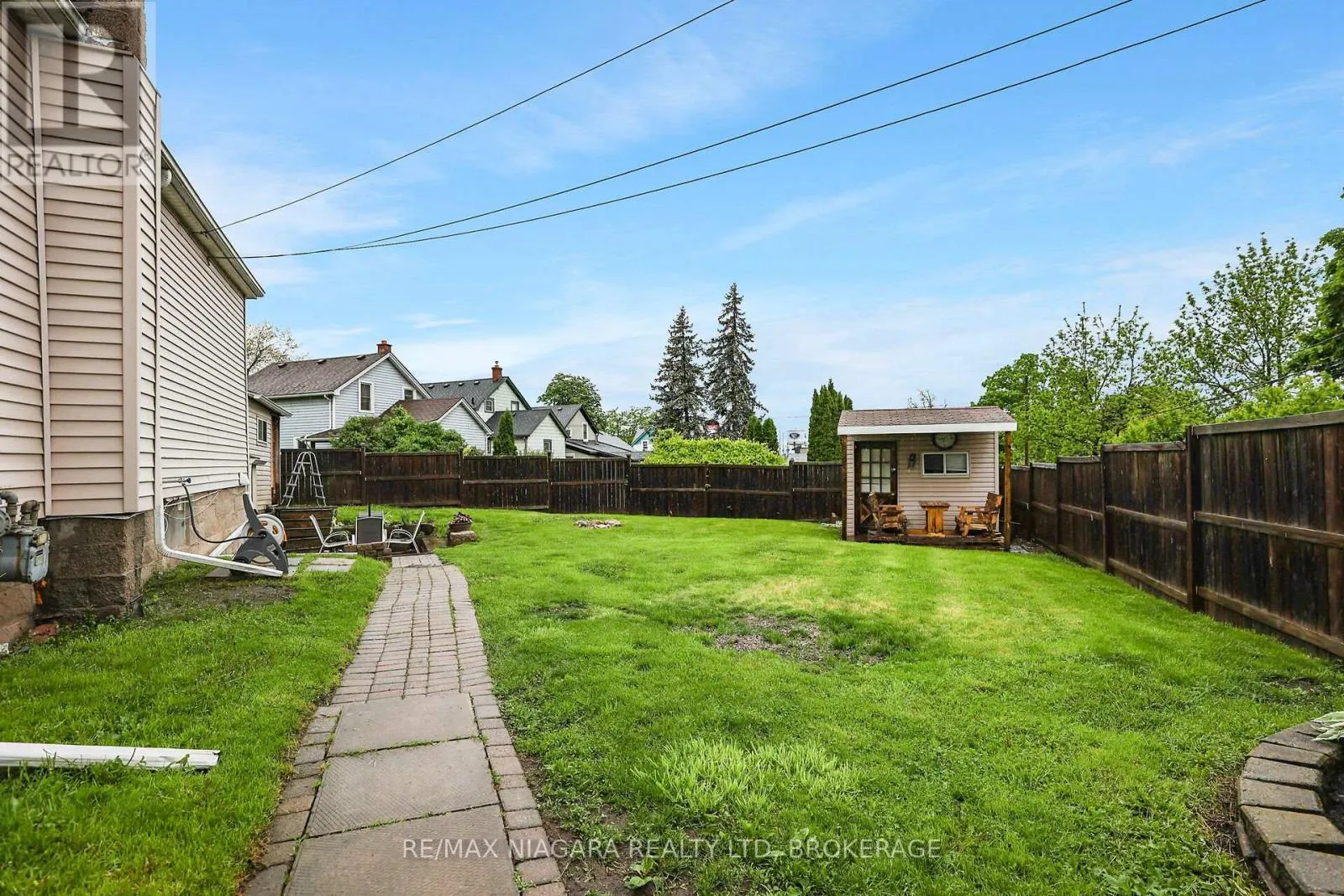 232 MERRITT STREET