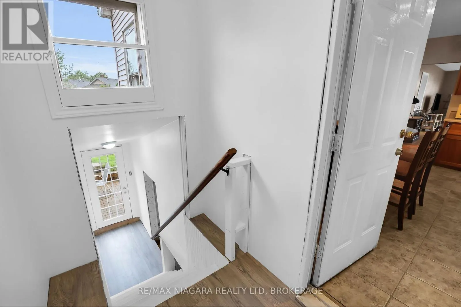 232 MERRITT STREET