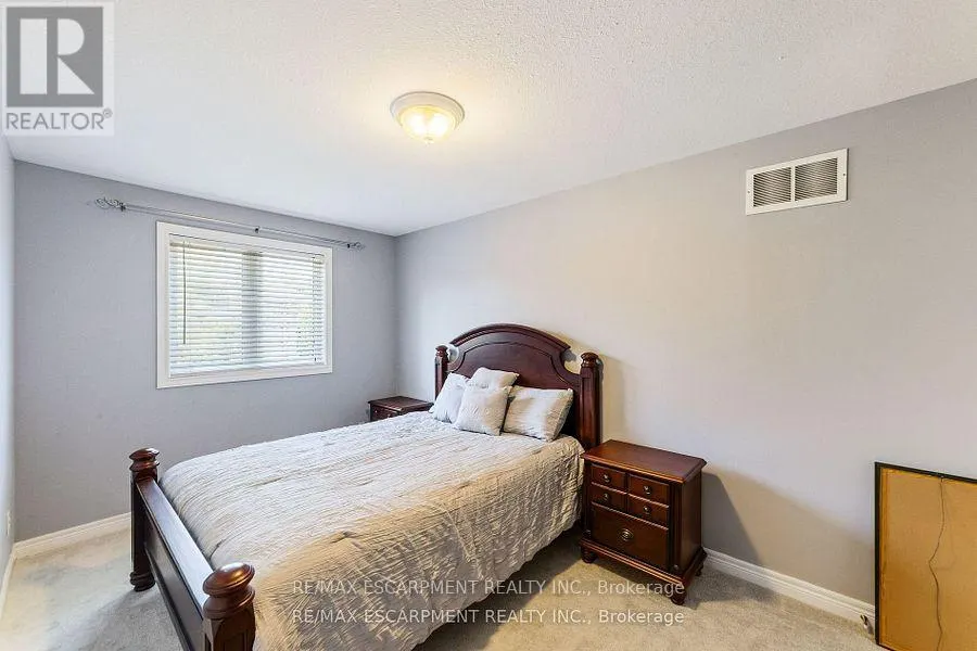 82 GRIFFITH DRIVE