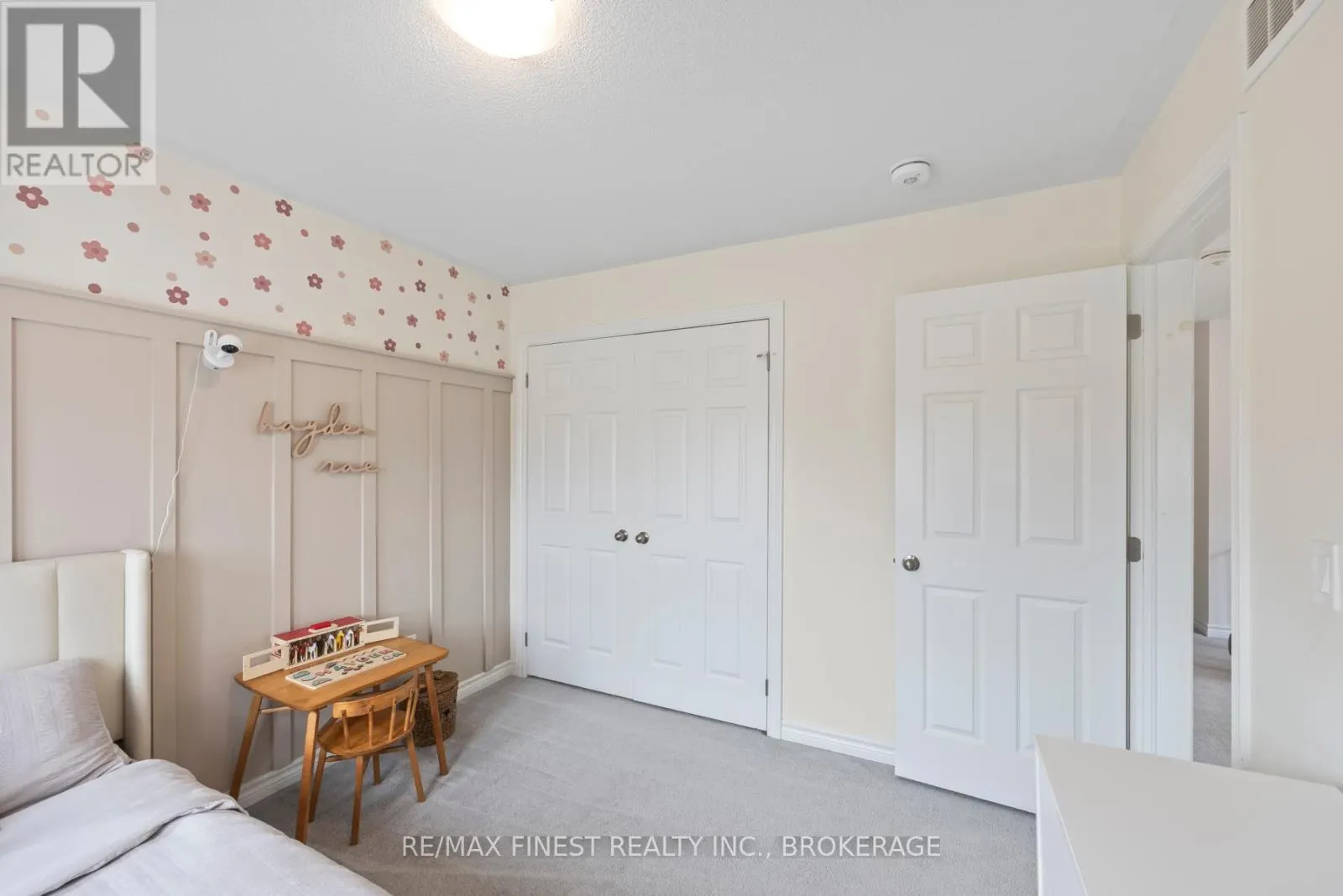 37 BRENNAN CRESCENT