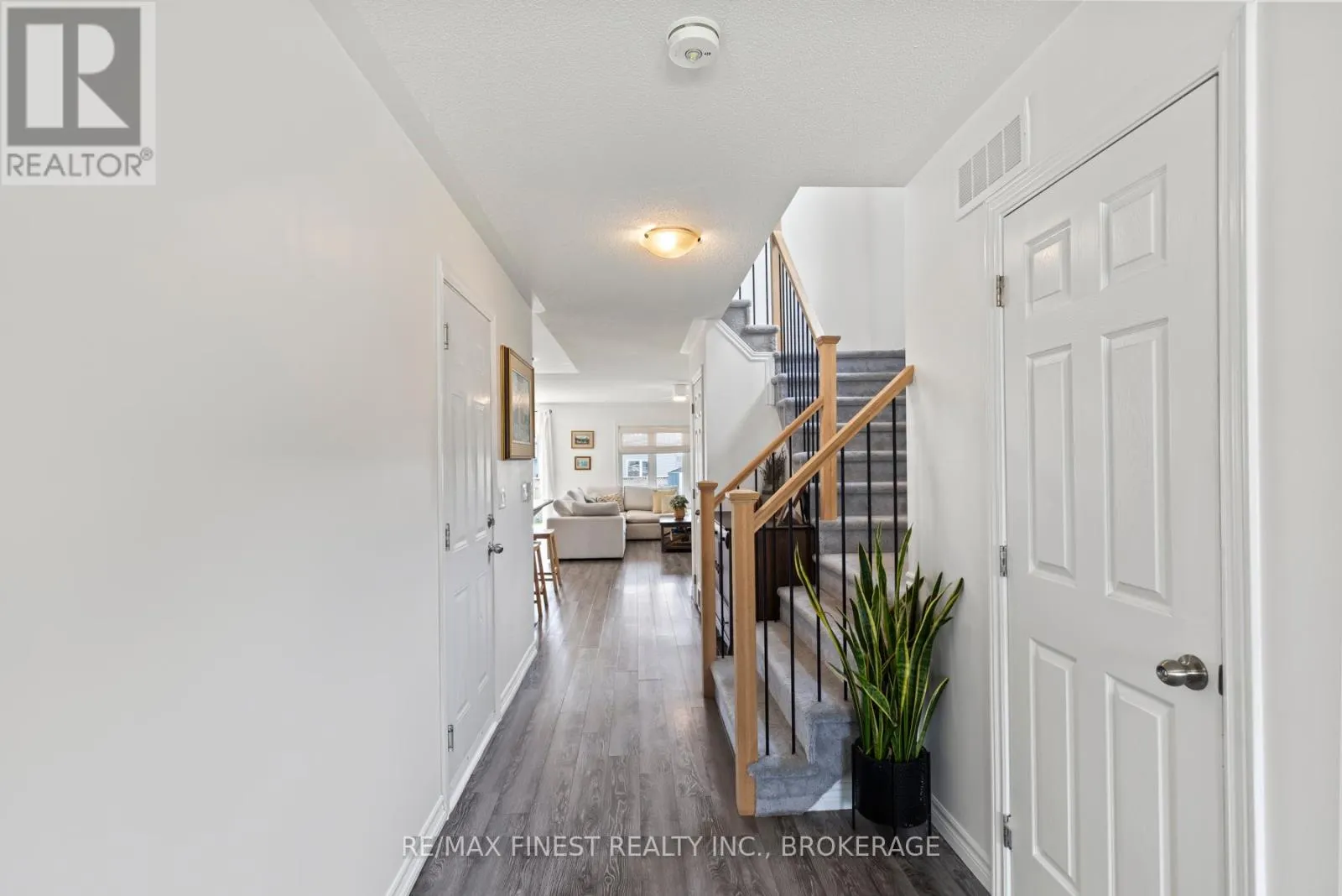 37 BRENNAN CRESCENT