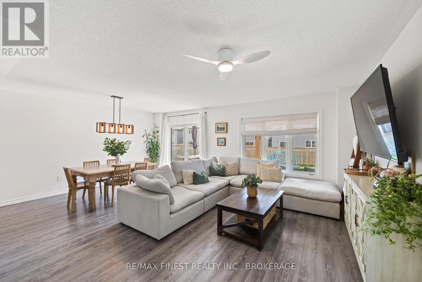 37 BRENNAN CRESCENT