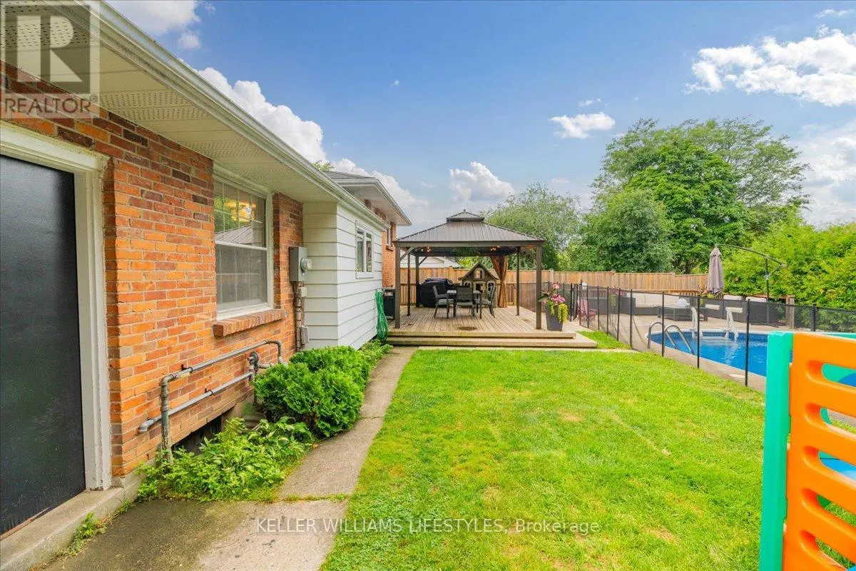 1071 ST CROIX AVENUE