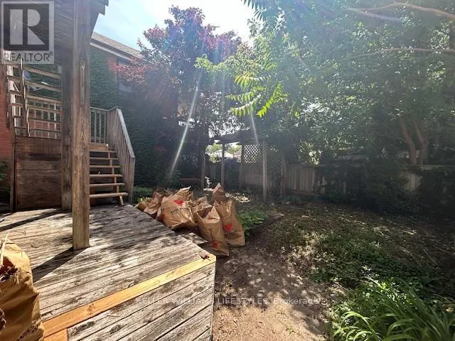 LOWER - 669 LORNE AVENUE, #Lower