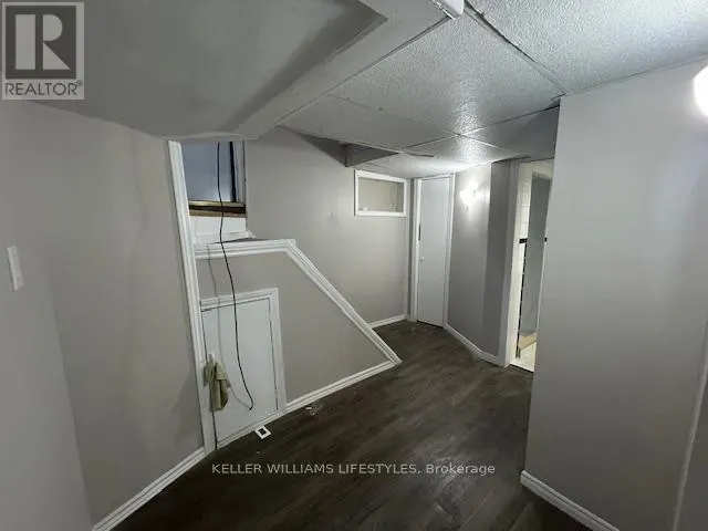 LOWER - 669 LORNE AVENUE, #Lower