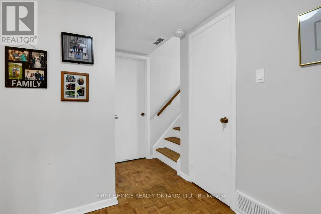 44 OBERON STREET