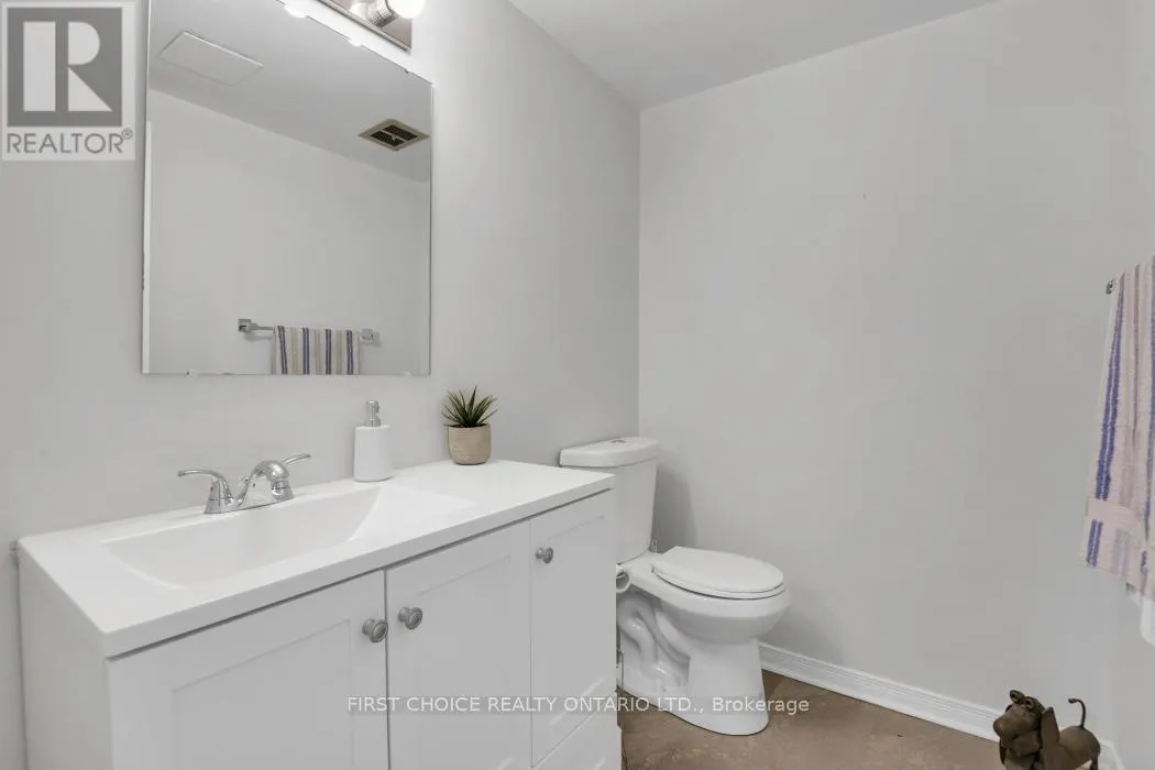 44 OBERON STREET