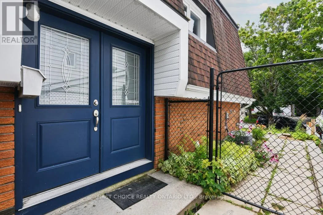 44 OBERON STREET