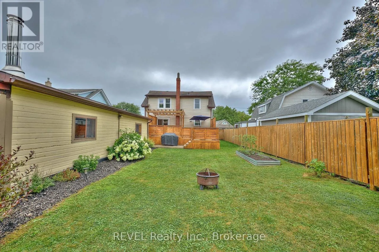 5849 SYMMES STREET