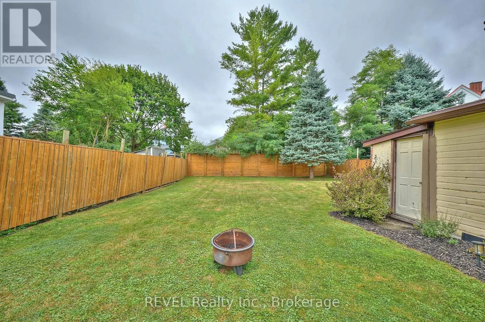 5849 SYMMES STREET