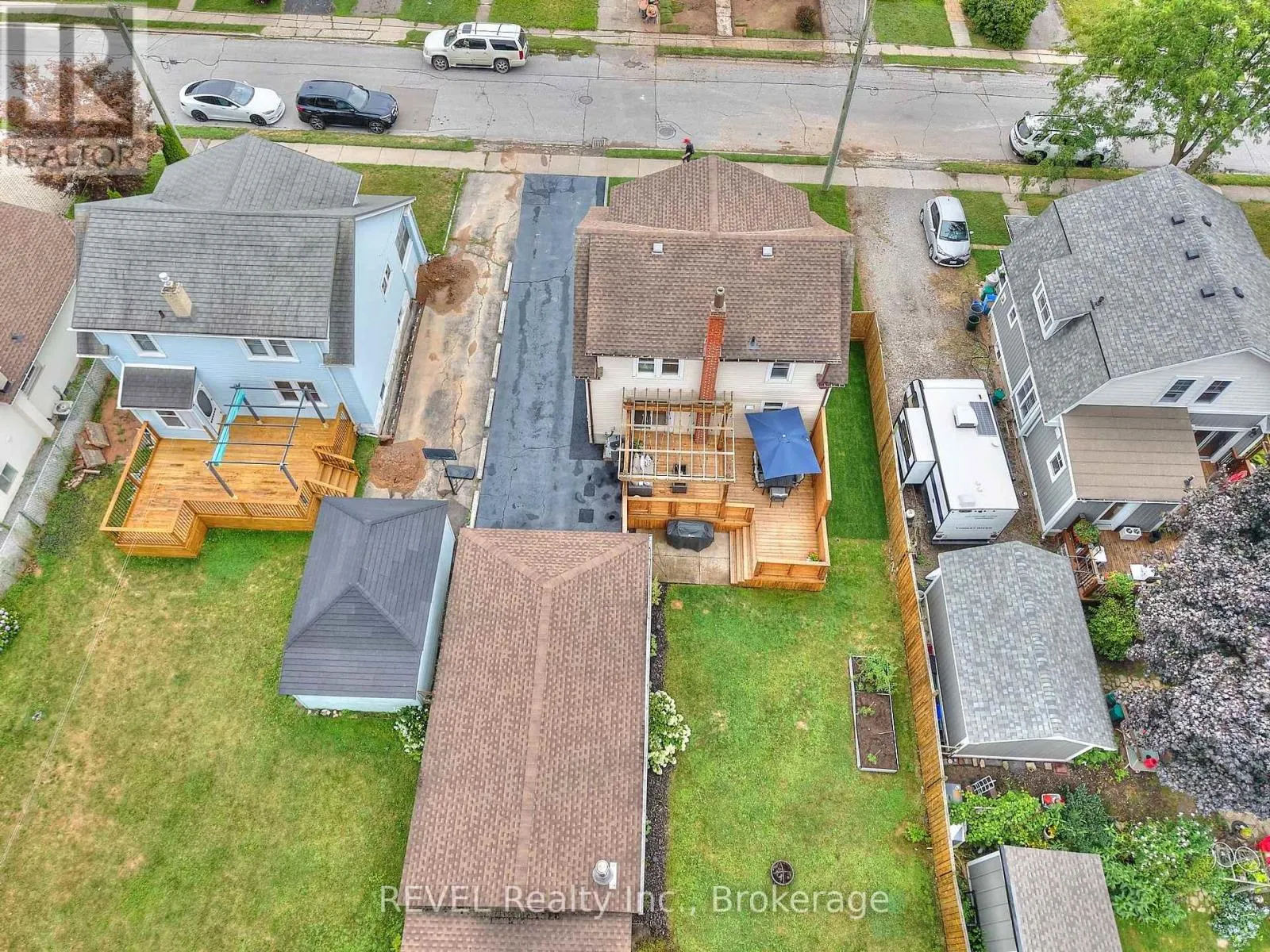 5849 SYMMES STREET