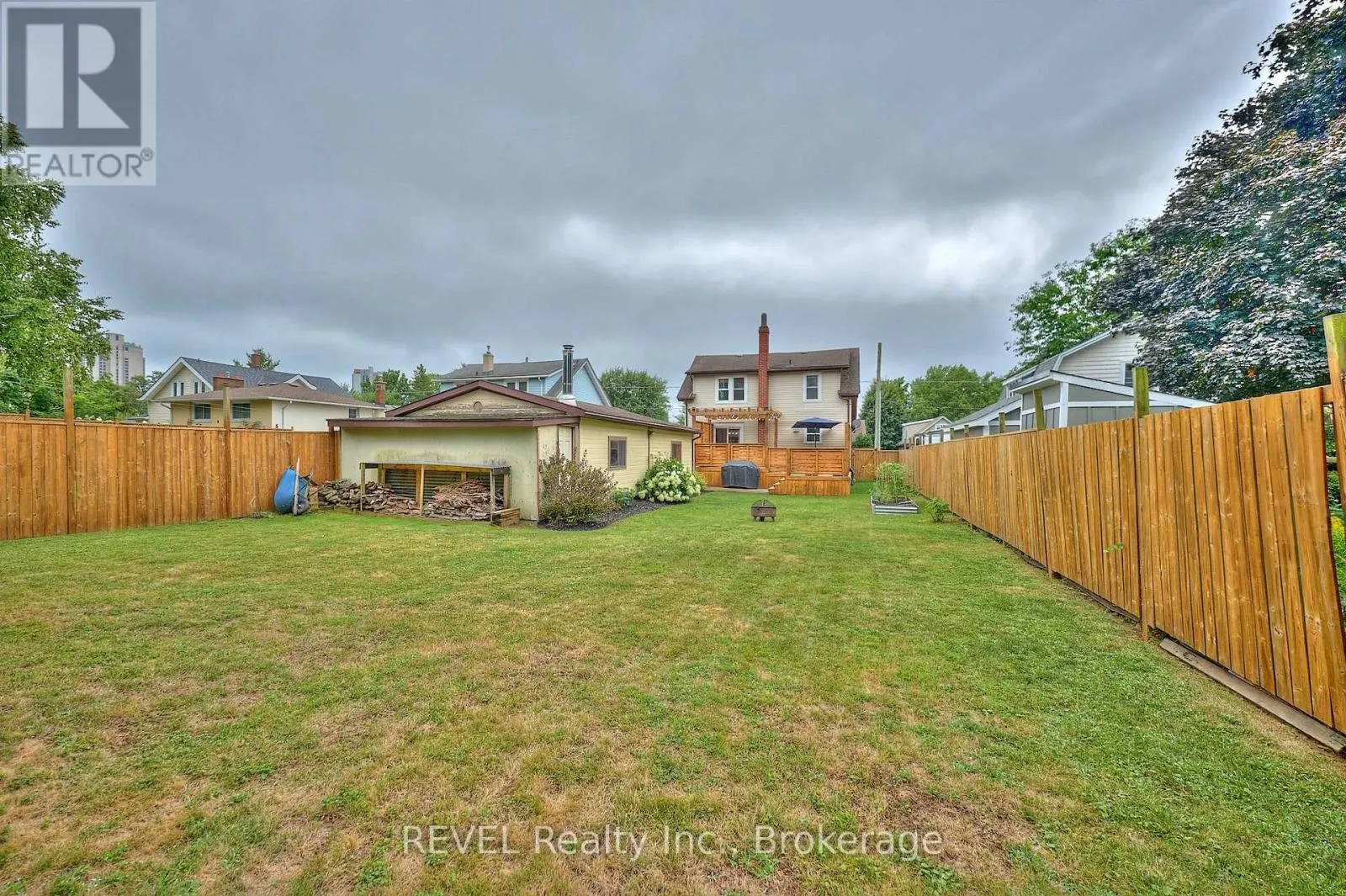 5849 SYMMES STREET