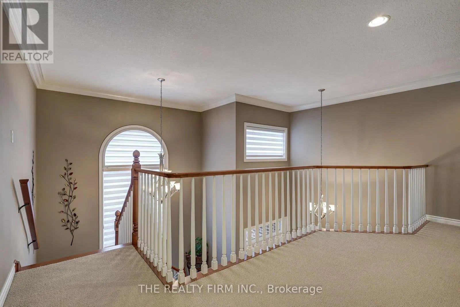 486 PLANE TREE DRIVE