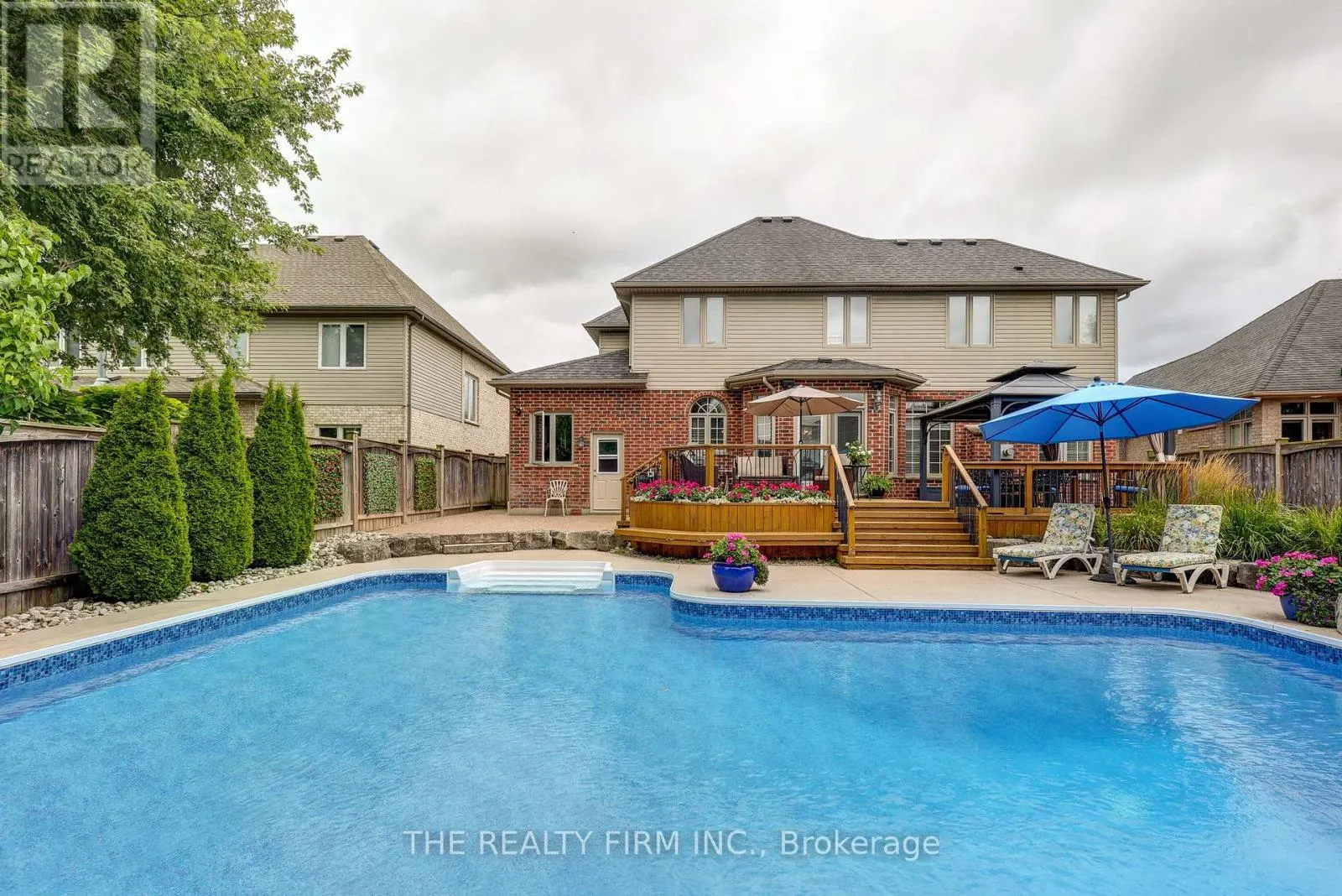 486 PLANE TREE DRIVE