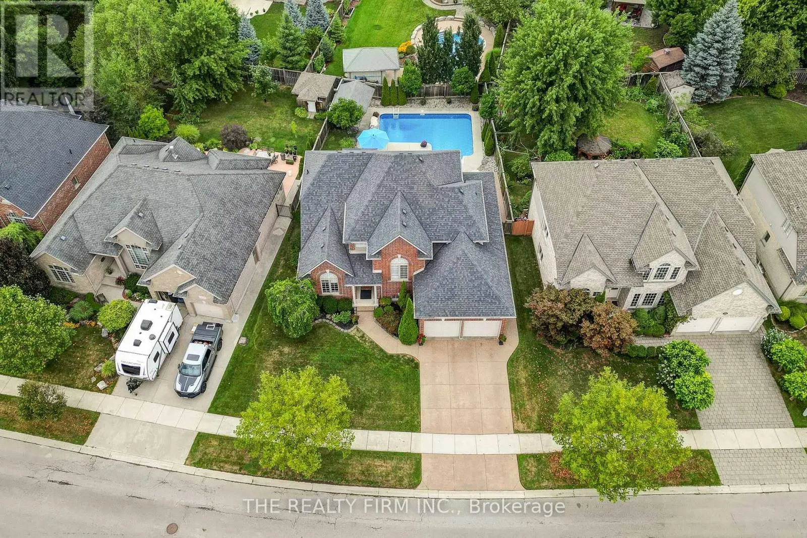 486 PLANE TREE DRIVE