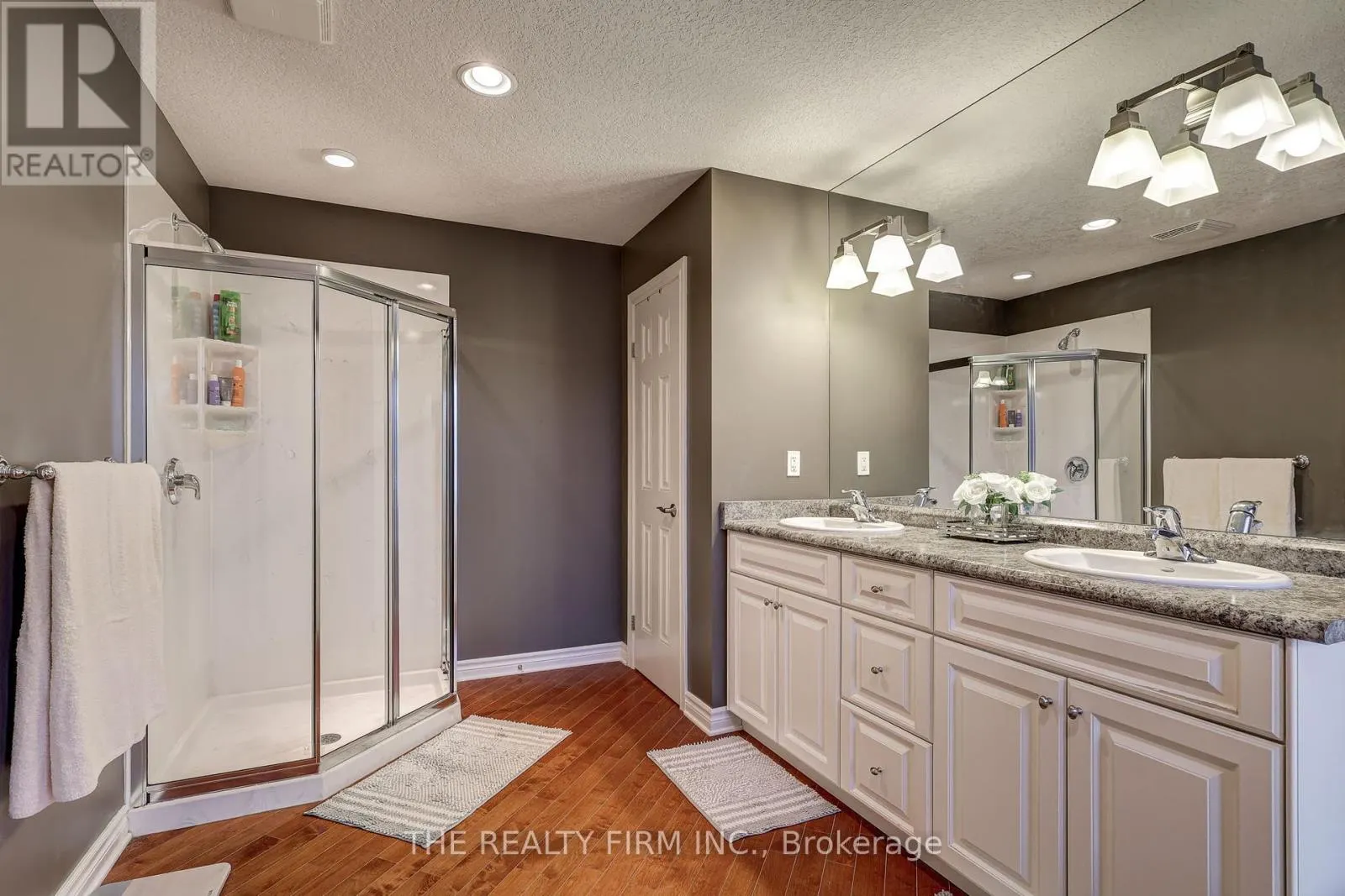 486 PLANE TREE DRIVE