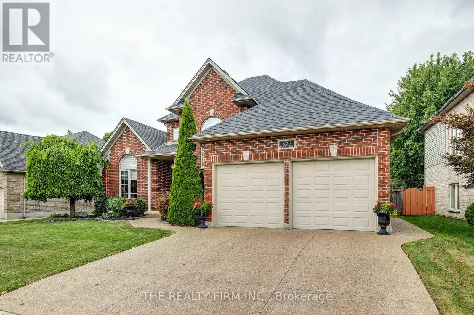 486 PLANE TREE DRIVE