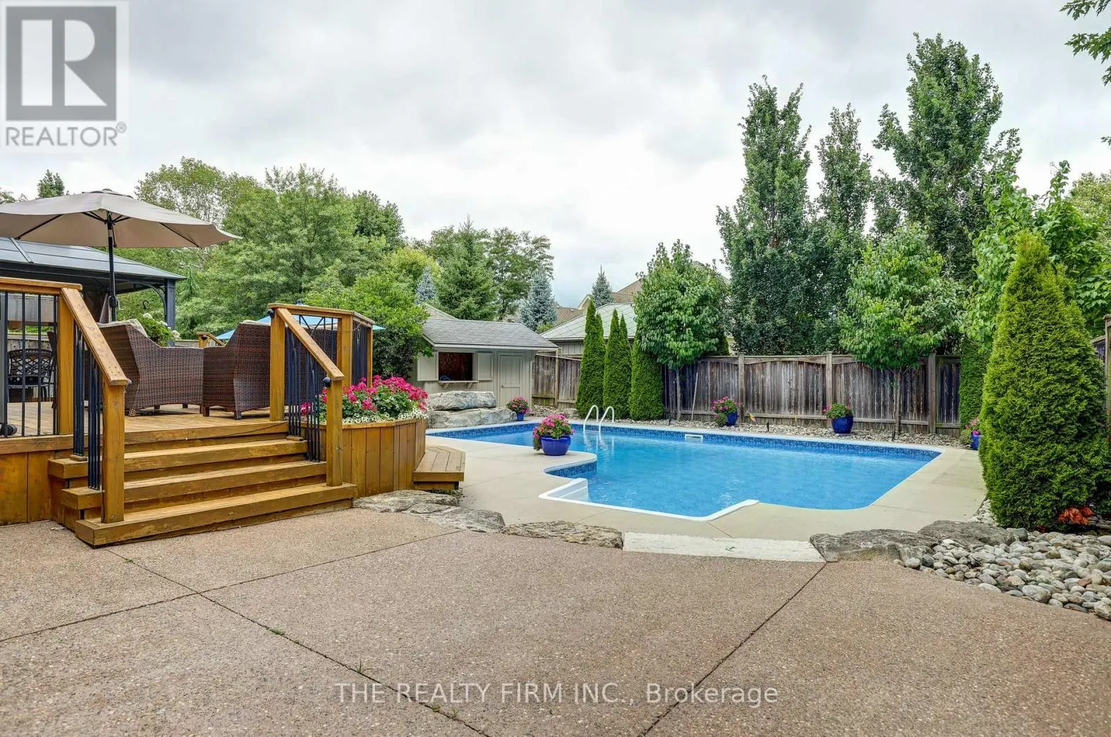 486 PLANE TREE DRIVE