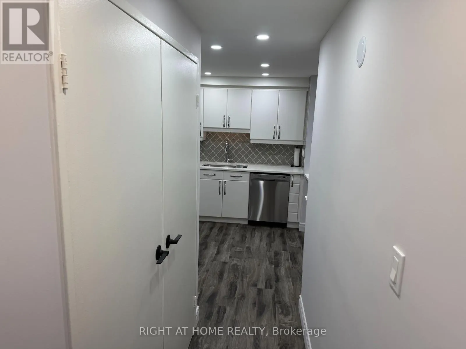 505 - 89 WESTWOOD ROAD