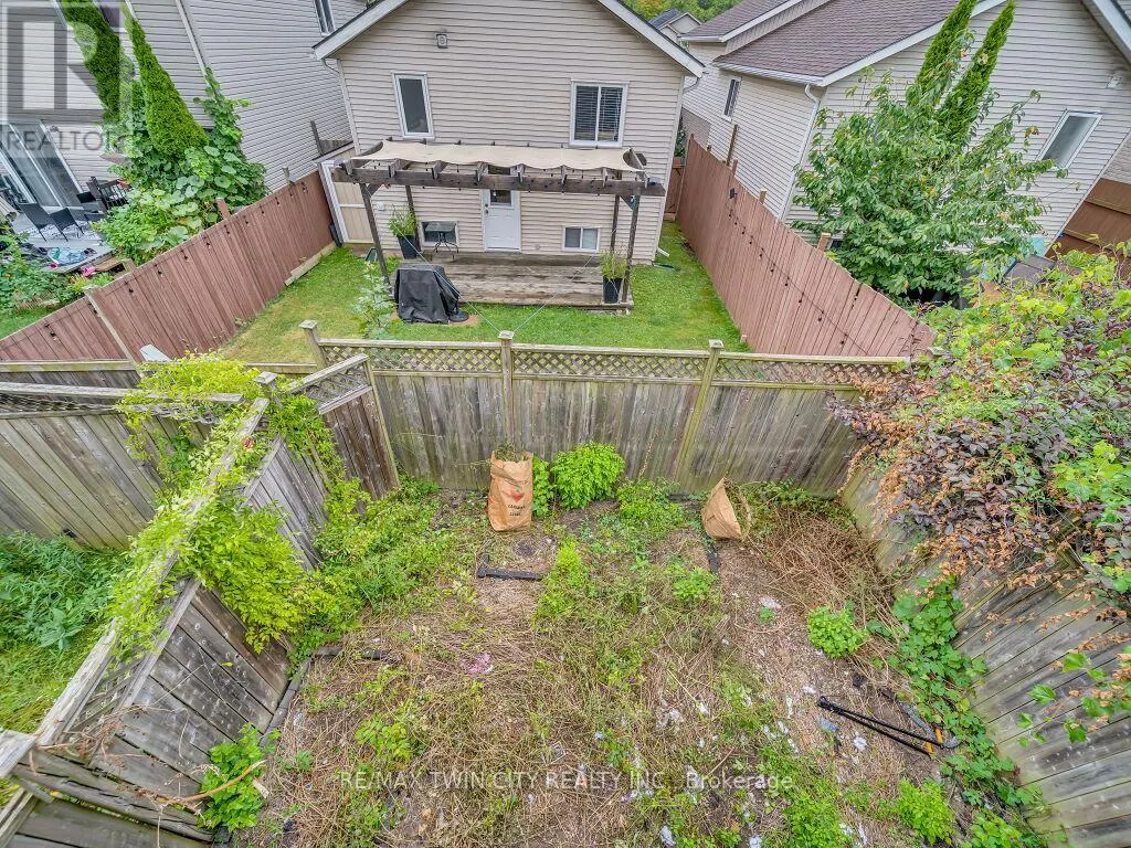 53 FOXGLOVE CRESCENT