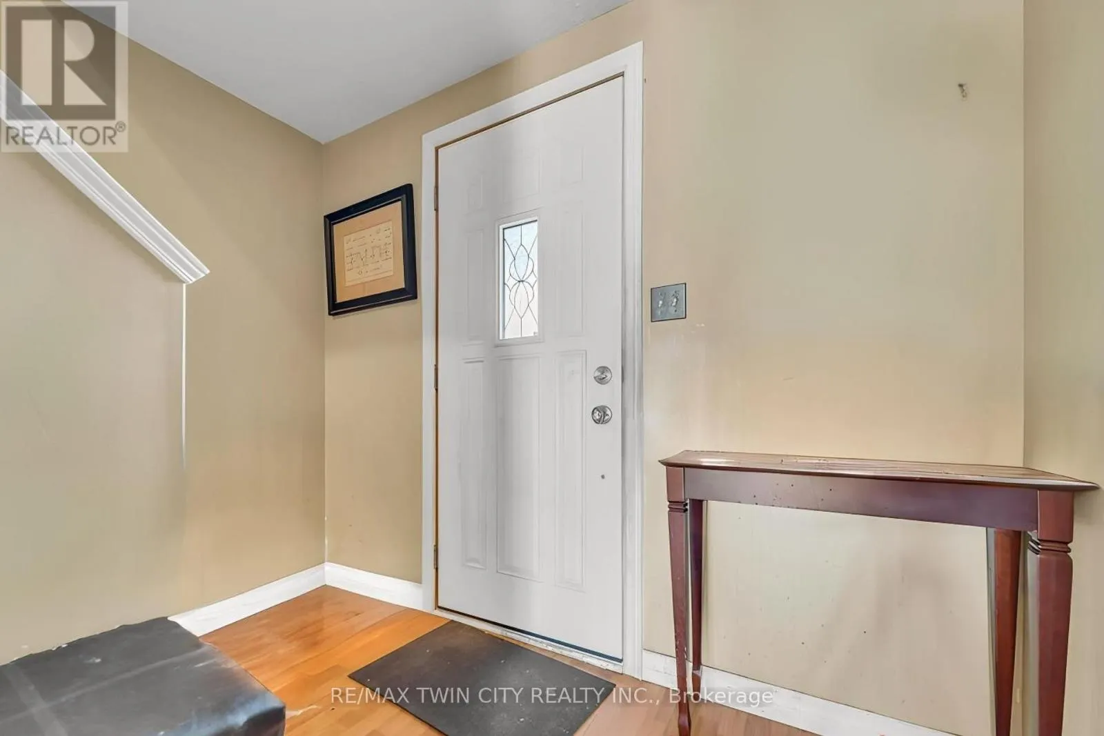 53 FOXGLOVE CRESCENT