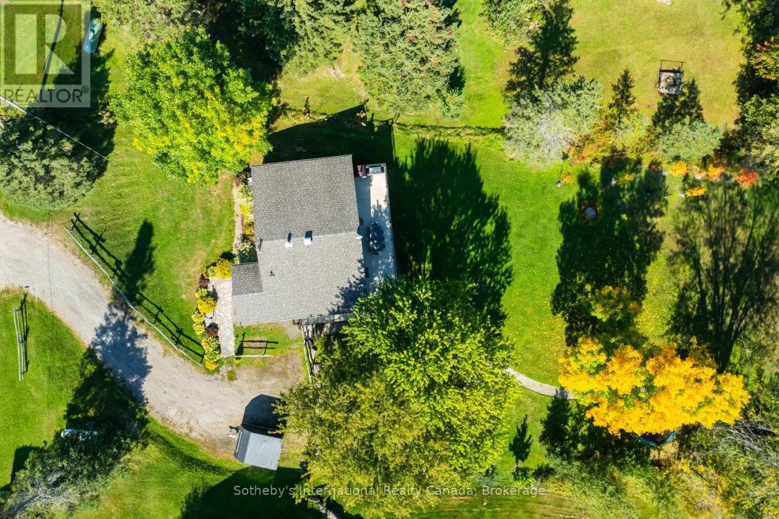 1111 MAPLEHURST DRIVE