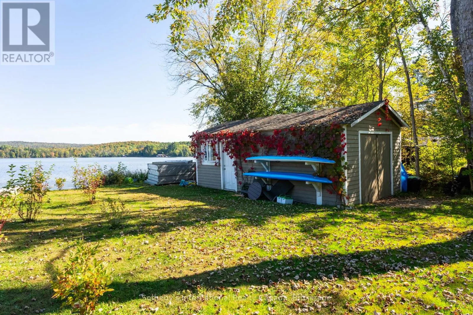 1111 MAPLEHURST DRIVE