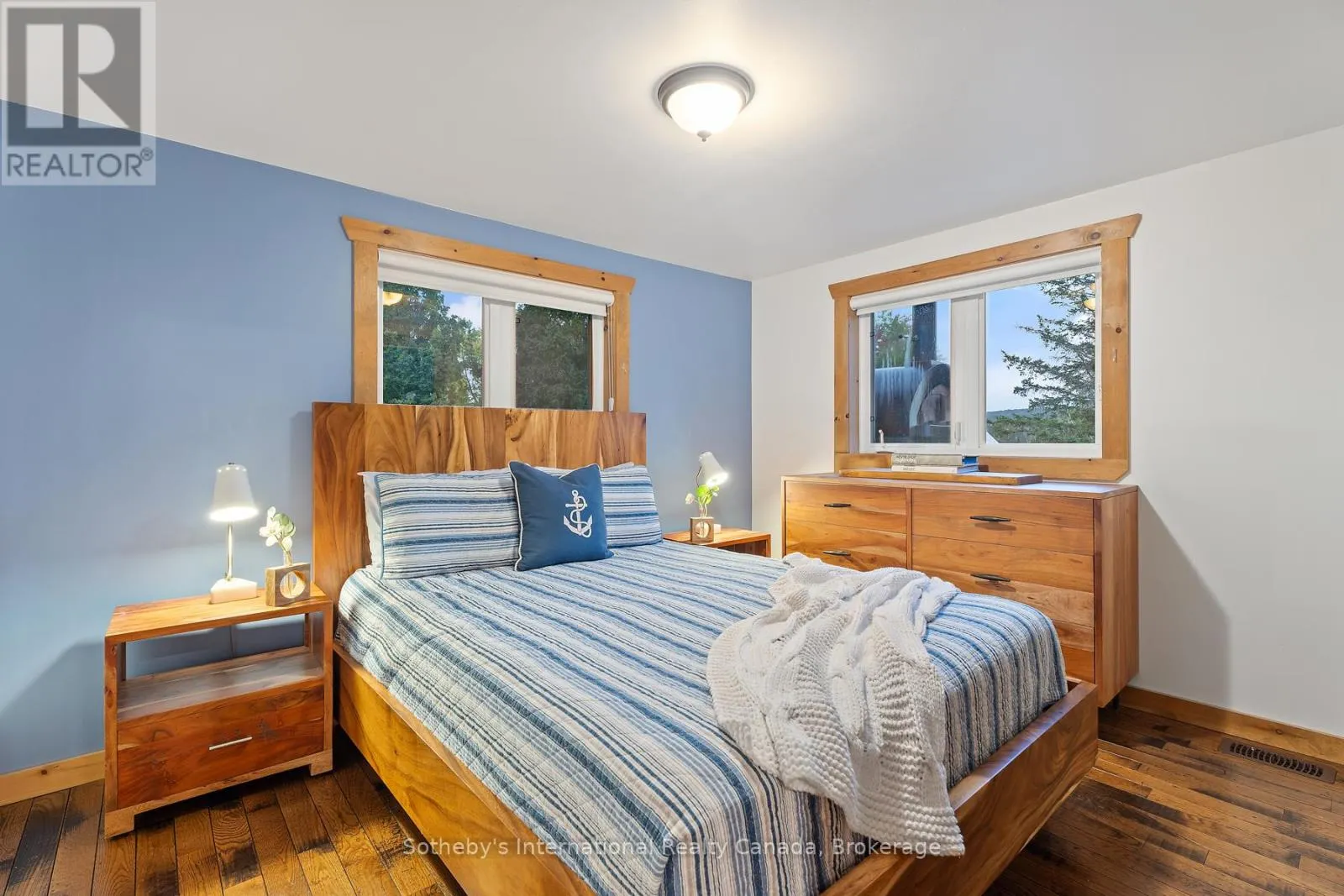 1111 MAPLEHURST DRIVE