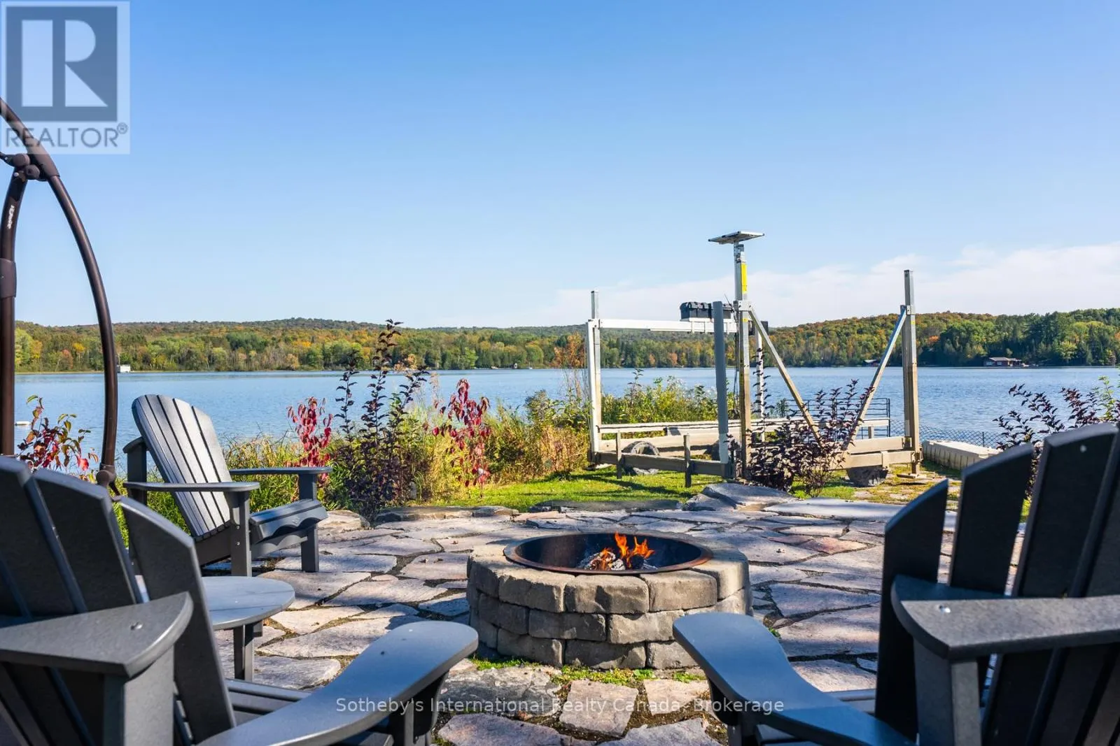 1111 MAPLEHURST DRIVE