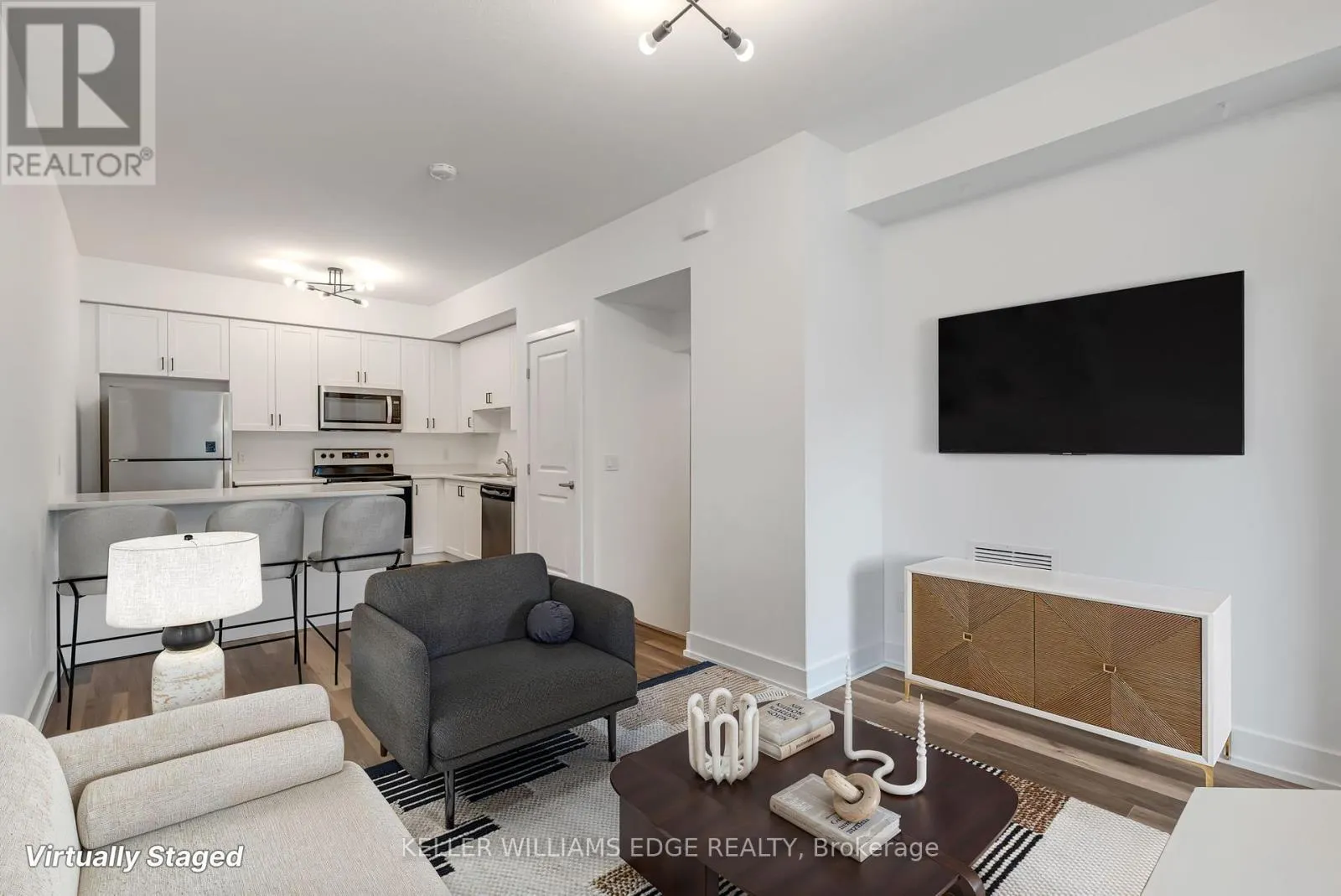 3 - 261 SKINNER ROAD