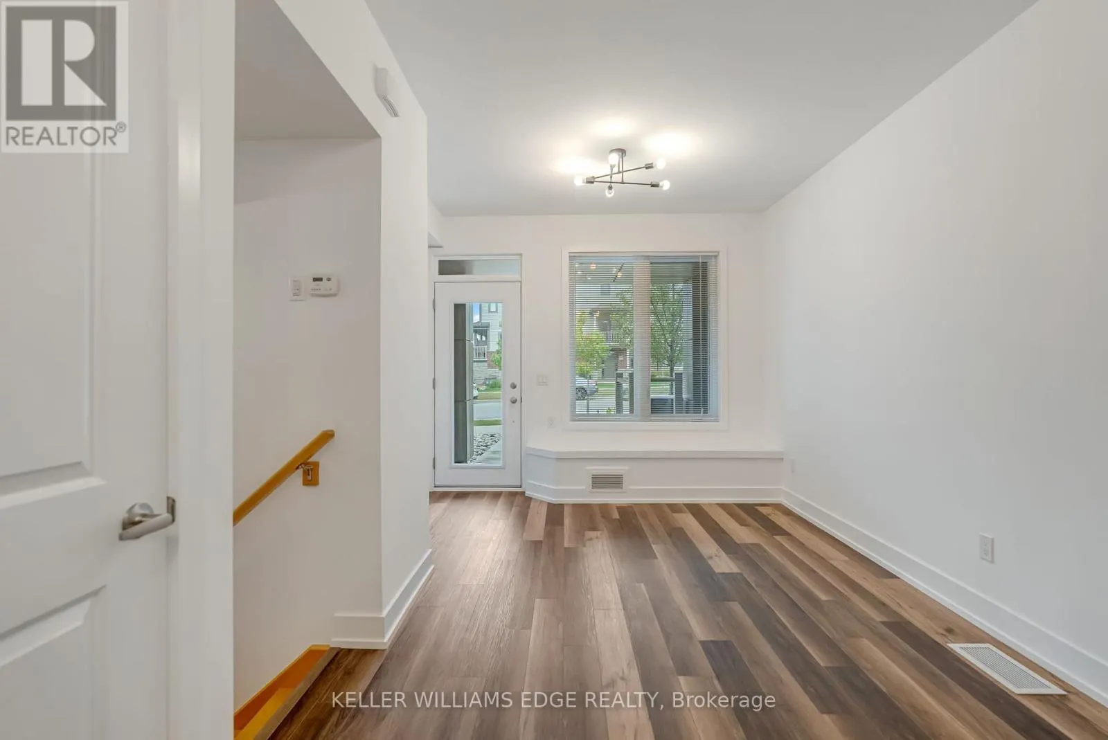 3 - 261 SKINNER ROAD
