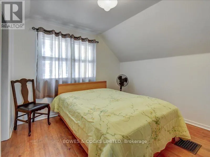 722 GILLESPIE AVENUE