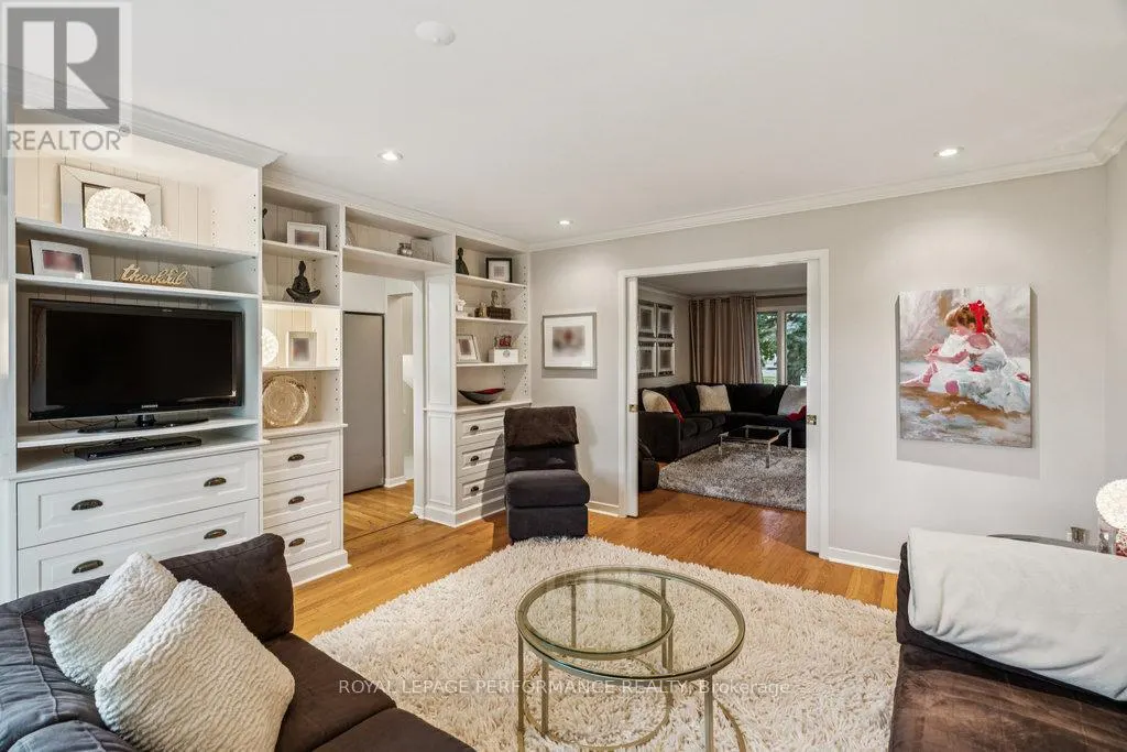 1889 FAIRMEADOW CRESCENT