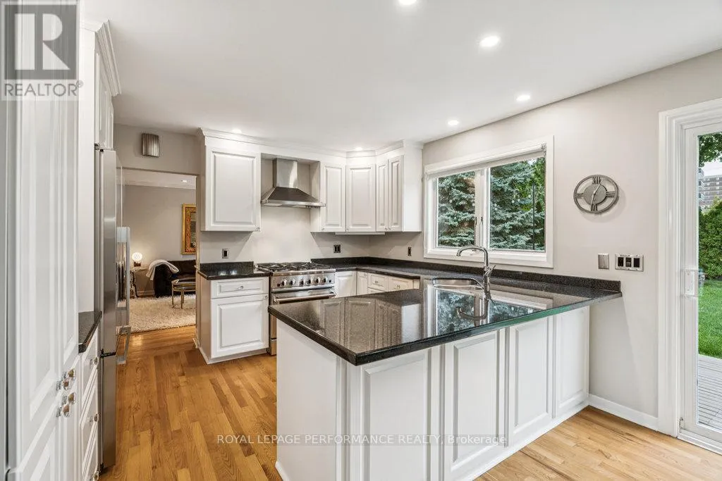 1889 FAIRMEADOW CRESCENT