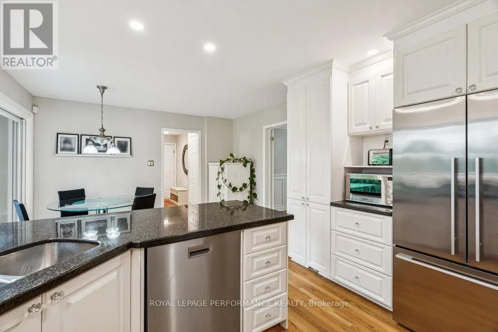 1889 FAIRMEADOW CRESCENT
