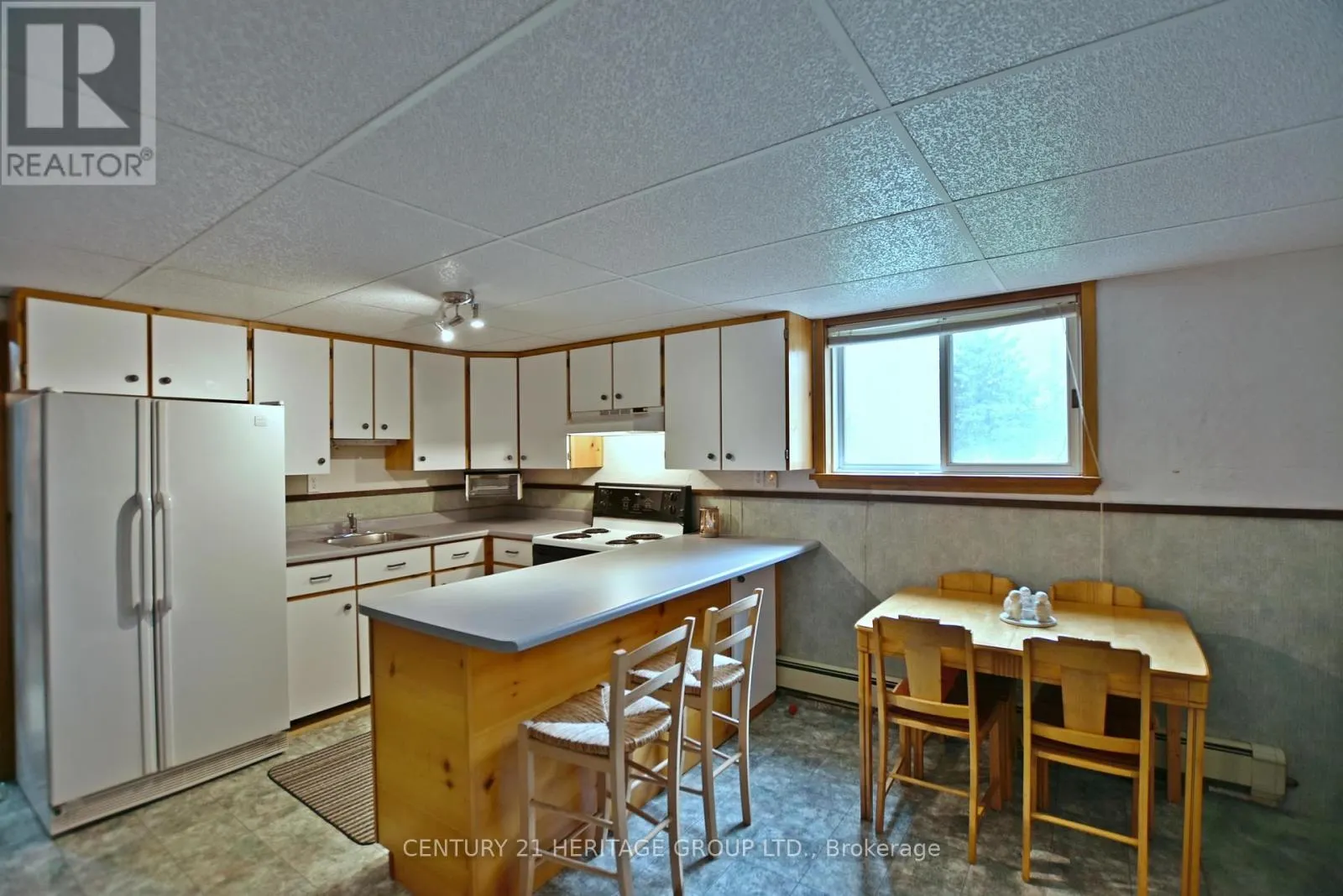 110 OLD HIGHWAY 4