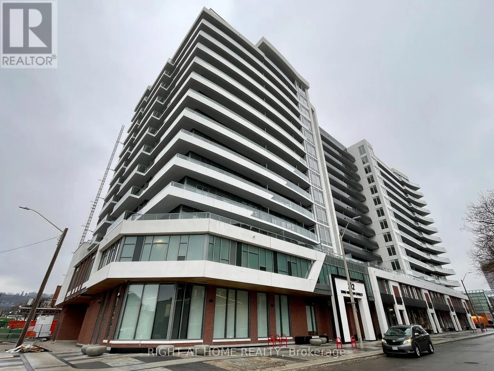 515 - 212 KING WILLIAM STREET