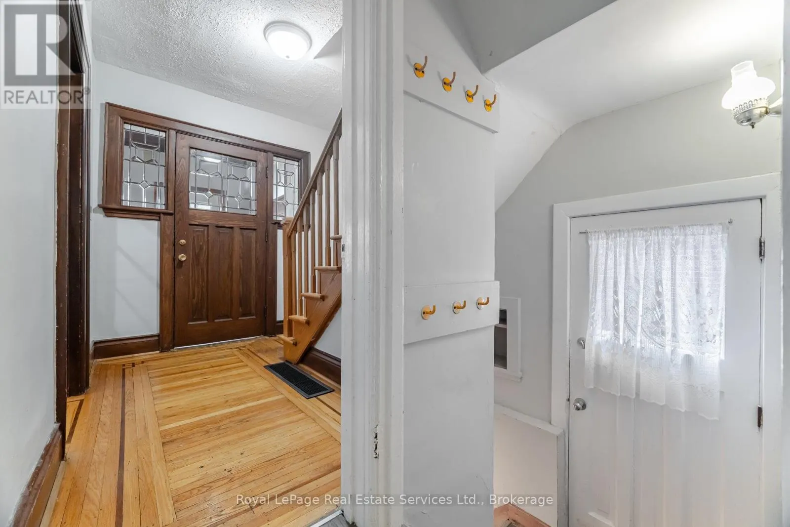 21 PAISLEY AVENUE S