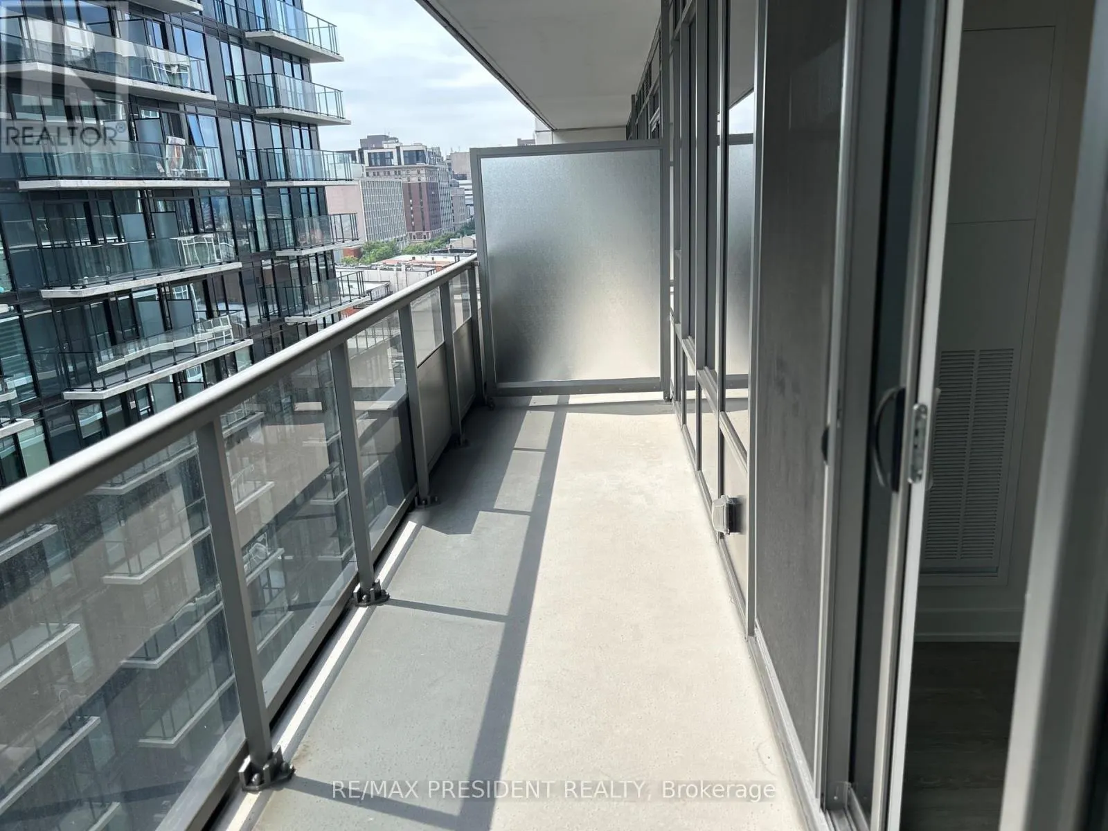 1209 - 212 KING WILLIAM STREET