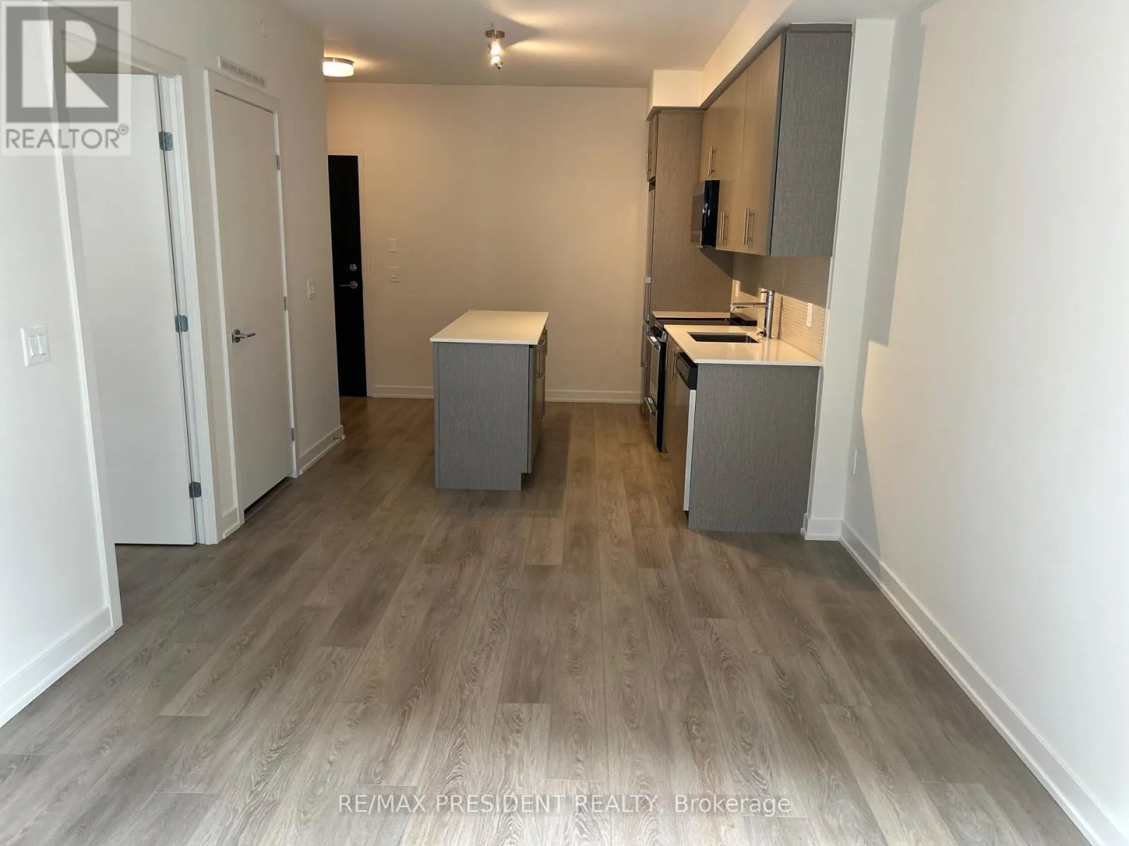 1209 - 212 KING WILLIAM STREET