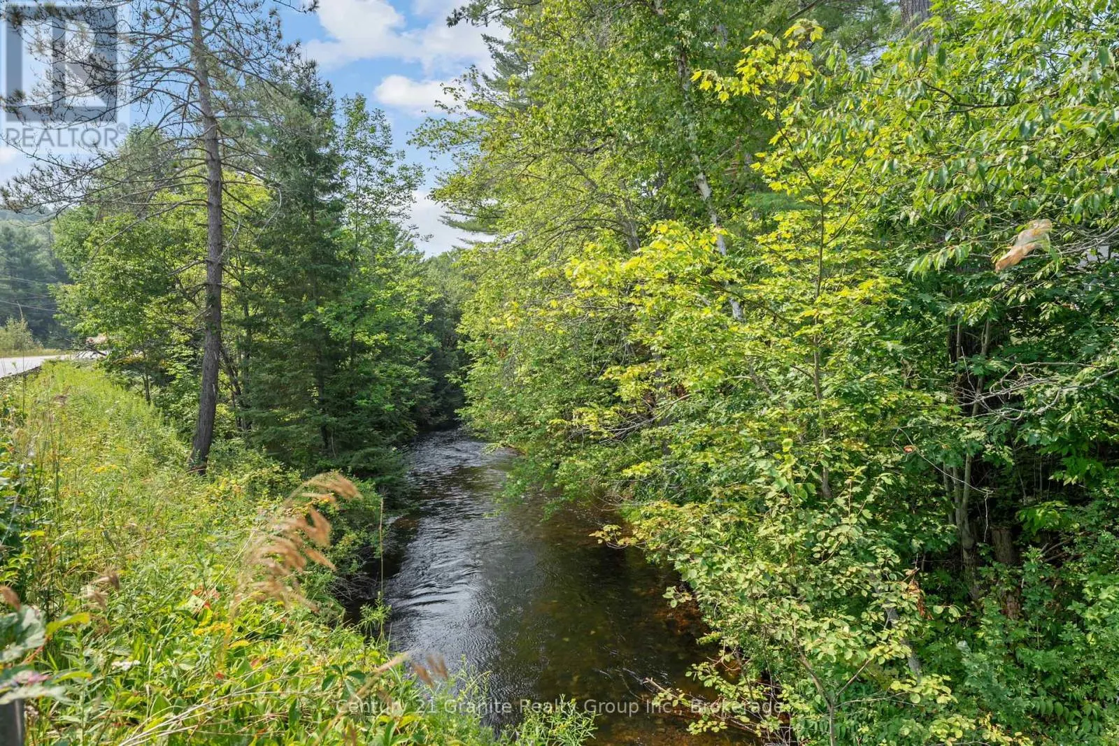 2275 KENNISIS LAKE ROAD