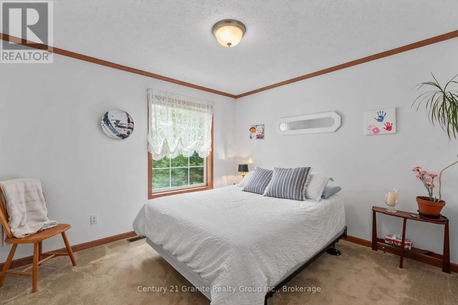 2275 KENNISIS LAKE ROAD