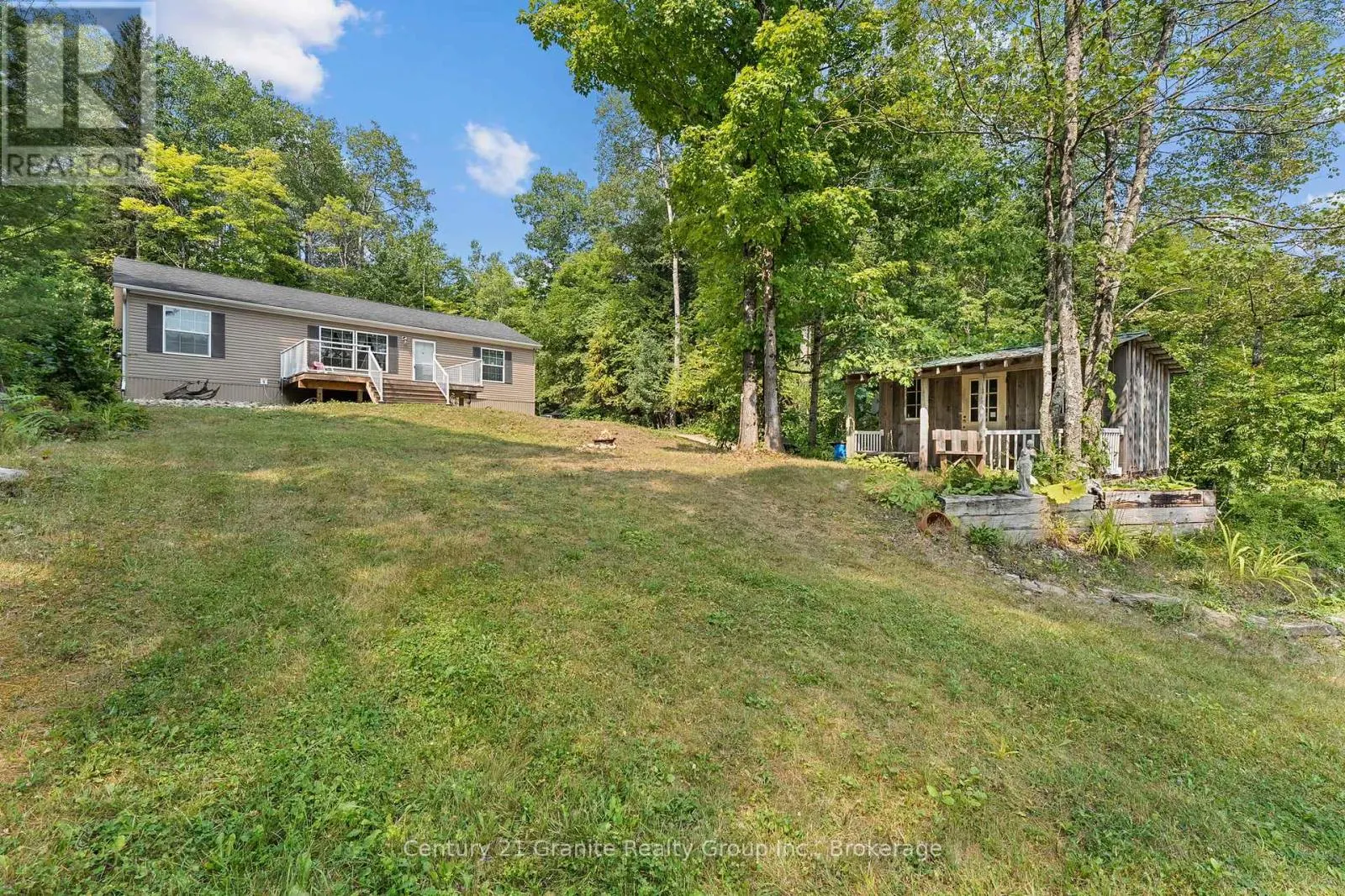 2275 KENNISIS LAKE ROAD