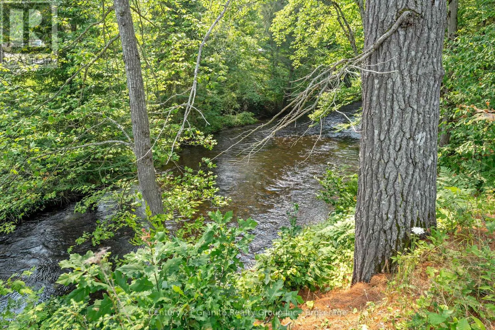 2275 KENNISIS LAKE ROAD