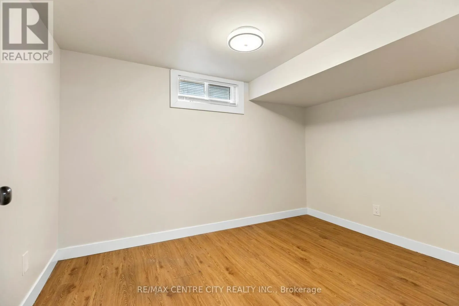 30 TILIPE ROAD